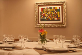 Гостиница Hotel Rainha D. Amélia, Arts & Leisure  Каштелу-Бранку